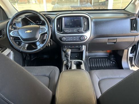 Used 2022 Chevrolet Colorado LT w/ Fleet Safety Package image 13