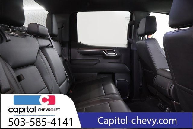 Used 2022 GMC Sierra 1500 SLT AWD/4WD image 28