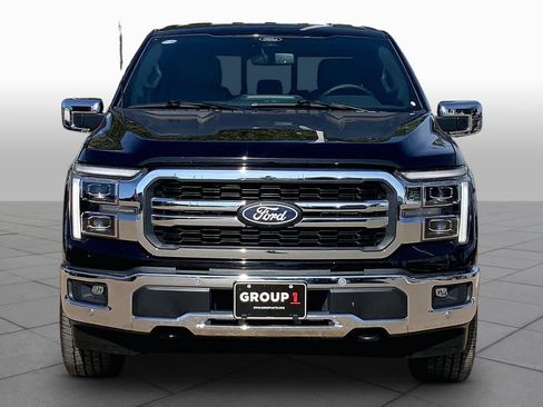 Used 2025 Ford F150 Lariat w/ Equipment Group 501A Mid AWD/4WD image 3