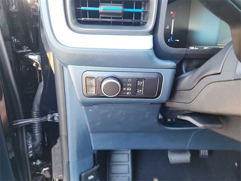 New 2025 Ford Maverick XLT image 20