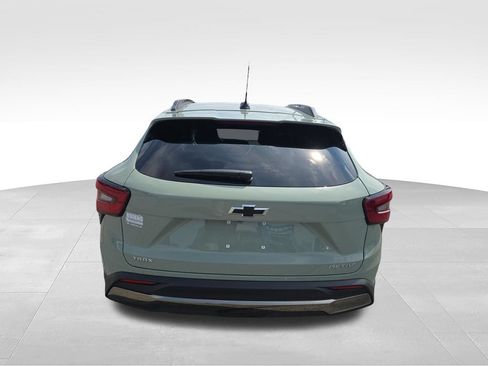 New 2026 Chevrolet Trax ACTIV w/ Driver Confidence Package FWD image 4