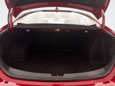 Used 2024 Chevrolet Malibu LT image 19