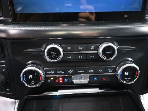 Used 2021 Ford F150 Platinum w/ Max Trailer Tow Package image 25