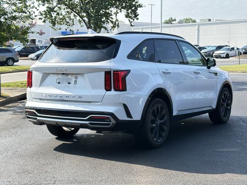 Used 2022 Kia Sorento SX FWD image 14