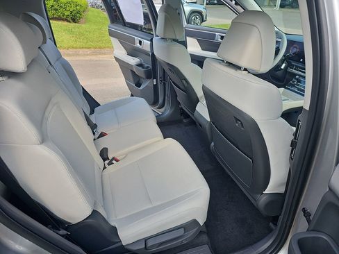 New 2026 Hyundai Santa Fe SE FWD image 11