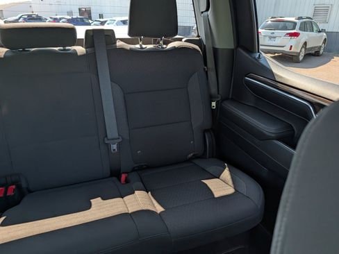 Used 2023 Chevrolet Silverado 1500 LT AWD/4WD image 14