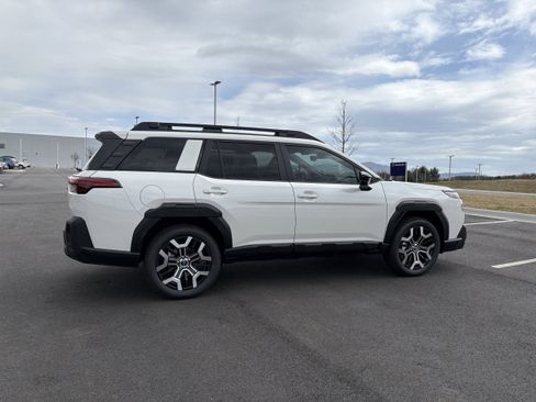 New 2026 Subaru Outback Touring XT image 8