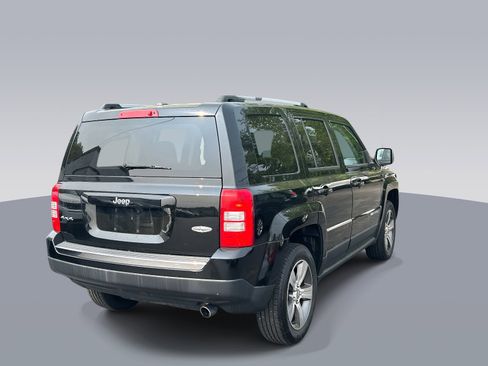 Used 2016 Jeep Patriot High Altitude image 3