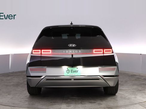 Used 2024 Hyundai Ioniq 5 Limited RWD image 15