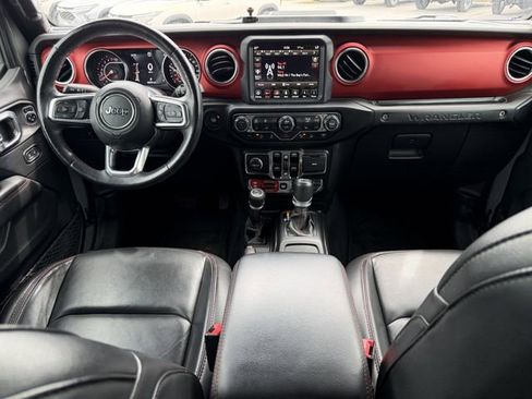 Used 2019 Jeep Wrangler Unlimited Rubicon AWD/4WD image 18