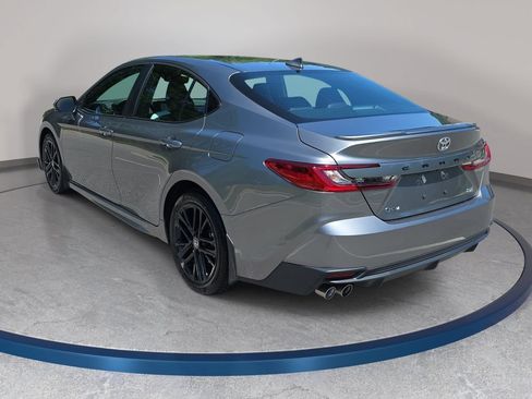 Used 2026 Toyota Camry SE FWD image 7