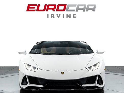 Used 2022 Lamborghini Huracan EVO AWD/4WD image 8