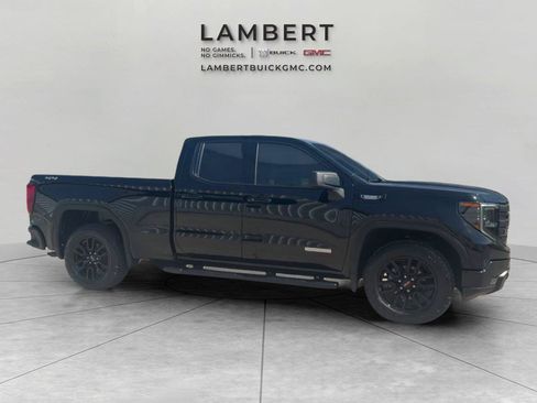 Used 2023 GMC Sierra 1500 Elevation w/ LPO, Elevation Black Package AWD/4WD image 6