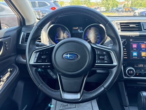 Used 2018 Subaru Outback 2.5i Limited AWD/4WD image 14