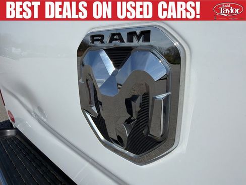 Used 2024 RAM 3500 Tradesman w/ Chrome Appearance Group AWD/4WD image 39