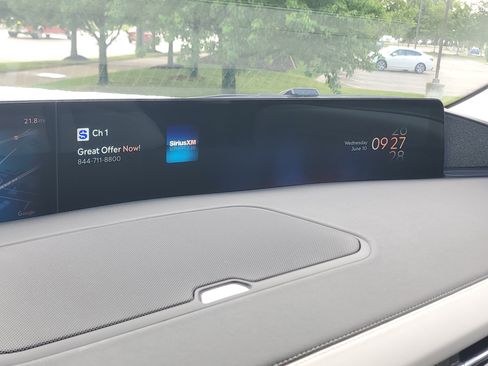 New 2026 Lincoln Navigator Reserve AWD/4WD image 21