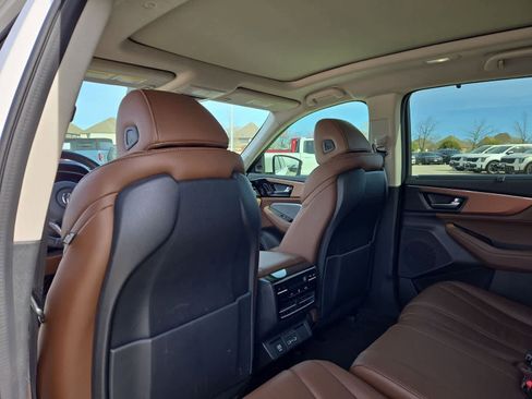 Used 2023 Acura MDX w/Technology Package image 16
