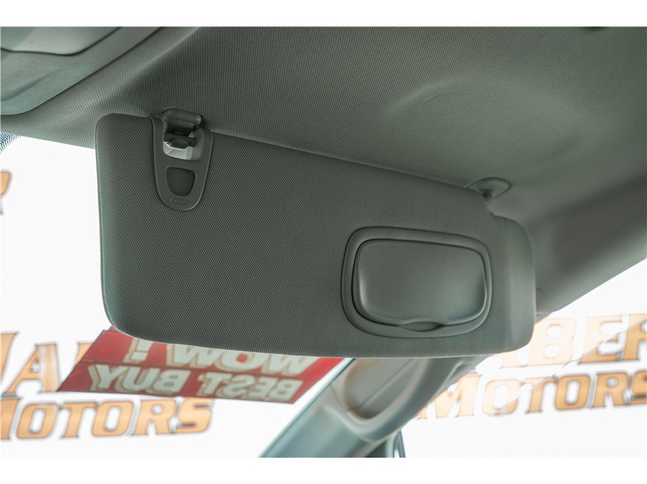 Used 2023 Chrysler Pacifica Touring-L FWD image 19