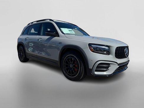 New 2026 Mercedes-Benz GLB 35 AMG 4MATIC image 7