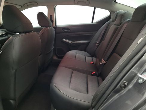 Used 2025 Nissan Altima 2.5 SV FWD image 18