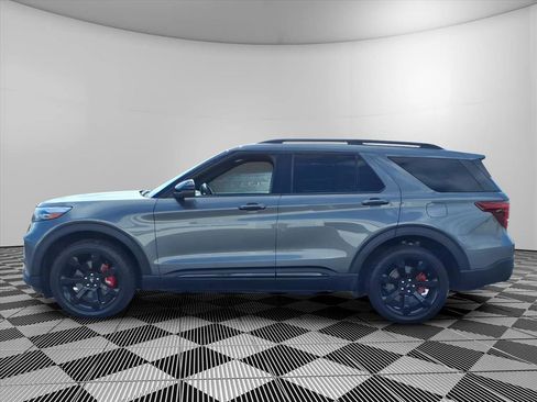 Used 2023 Ford Explorer ST w/ Equipment Group 401A AWD/4WD image 8