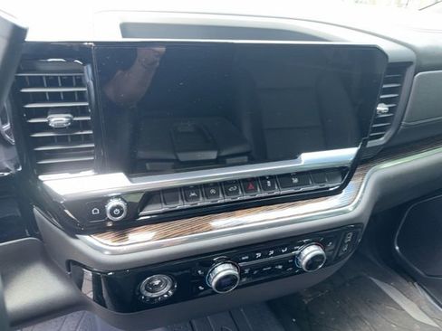Used 2024 GMC Sierra 1500 Elevation RWD image 10