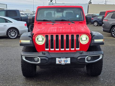 Used 2020 Jeep Gladiator Overland image 3