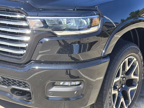 New 2026 RAM 1500 Laramie AWD/4WD image 6
