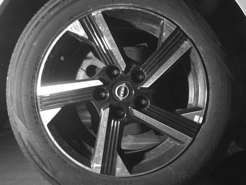 Used 2025 Nissan Sentra SV FWD image 15