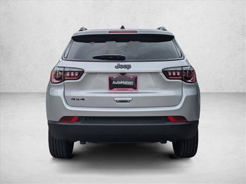 New 2026 Jeep Compass Latitude image 7