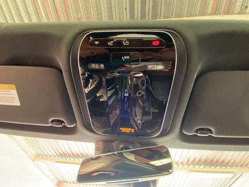 Used 2023 Mercedes-Benz GLC 300 4MATIC image 28