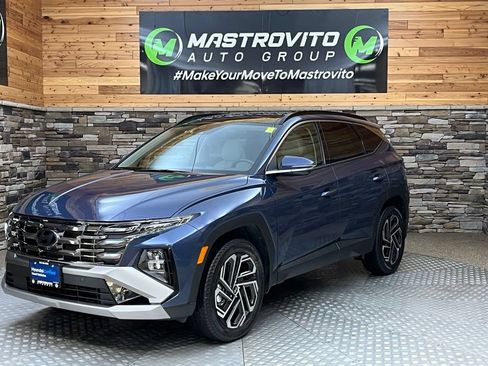Used 2025 Hyundai Tucson Limited AWD/4WD image 12