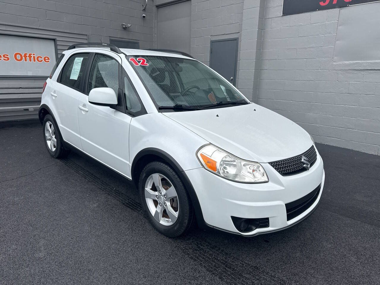 Used 2012 Suzuki SX4 Premium AWD/4WD image 1