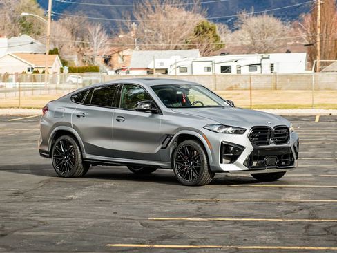 Used 2024 BMW X6 M Competition w/ Executive Package image 3