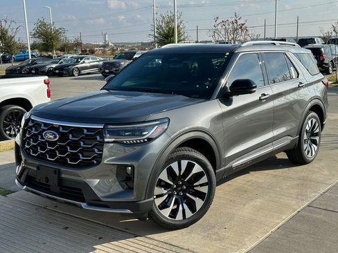 New 2026 Ford Explorer Platinum w/ LUX Leather Package image 33