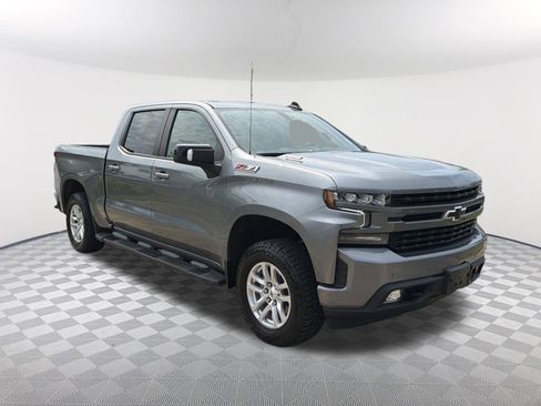 Used 2022 Chevrolet Silverado 1500 RST AWD/4WD image 3