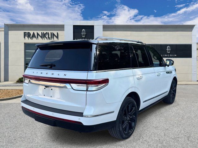 Used 2024 Lincoln Navigator Black Label AWD/4WD image 7