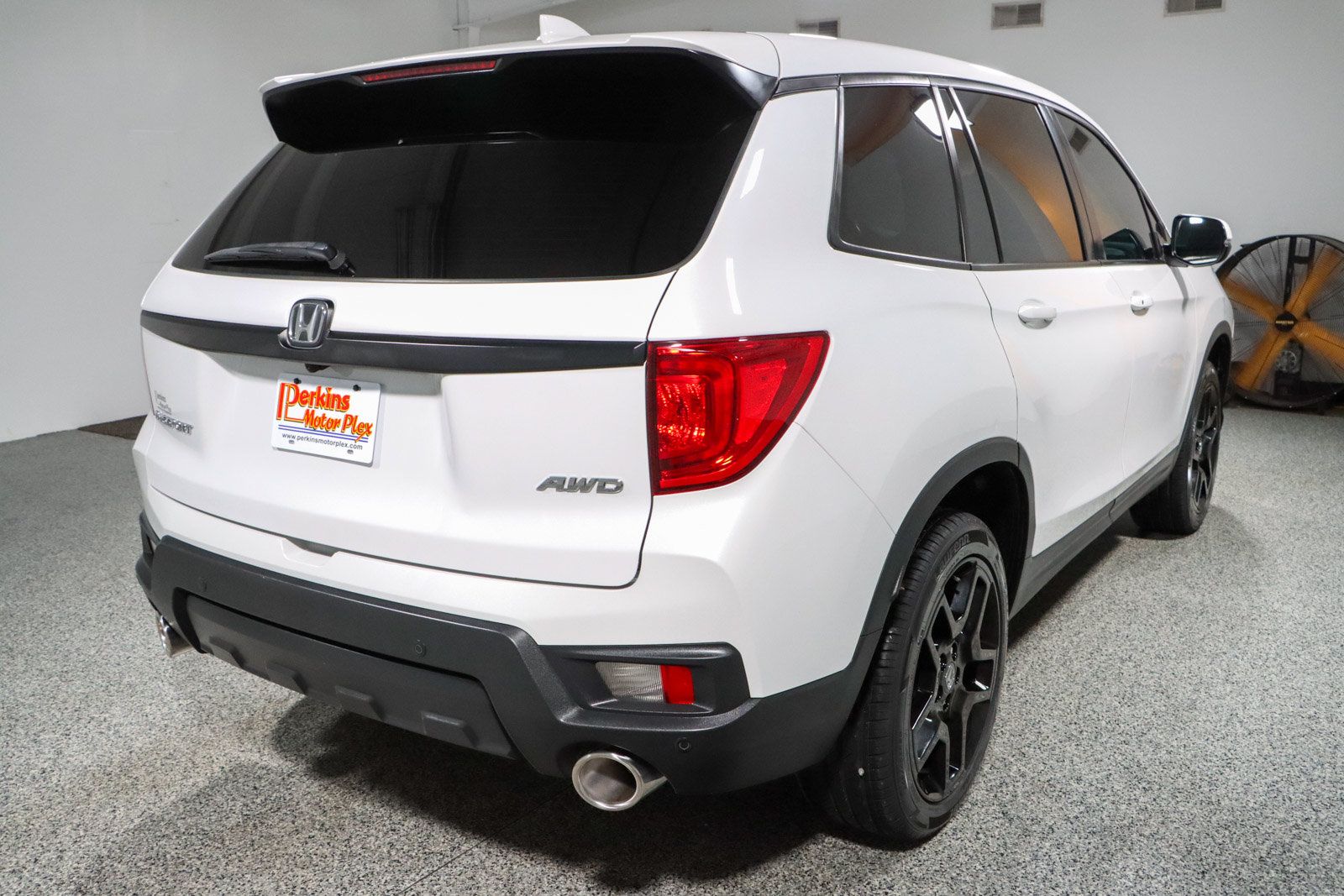 Used 2023 Honda Passport EX-L image 7