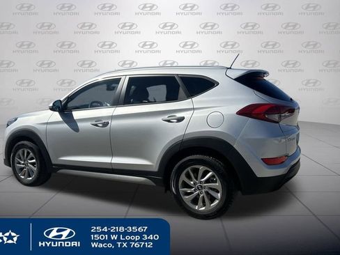Used 2017 Hyundai Tucson SE image 13