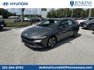 New 2025 Hyundai Elantra Sport image 1