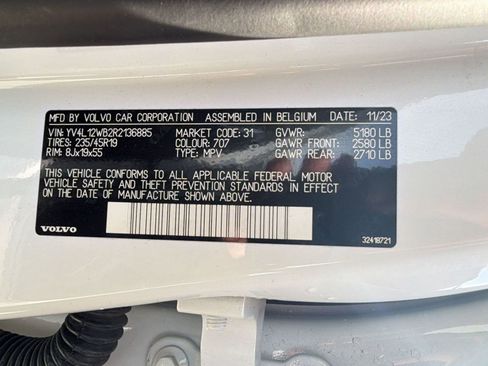 Certified 2024 Volvo V60 B5 Cross Country Ultimate image 19