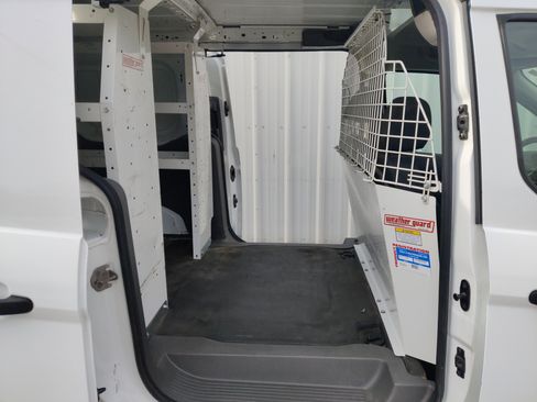 Used 2022 Ford Transit Connect XL image 30