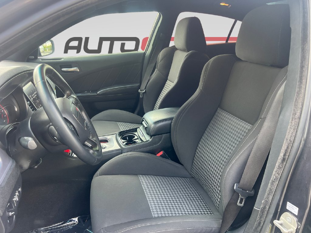 Used 2023 Dodge Charger GT w/ Blacktop Package RWD image 11