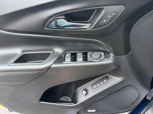 Used 2022 Chevrolet Equinox Premier AWD/4WD image 15