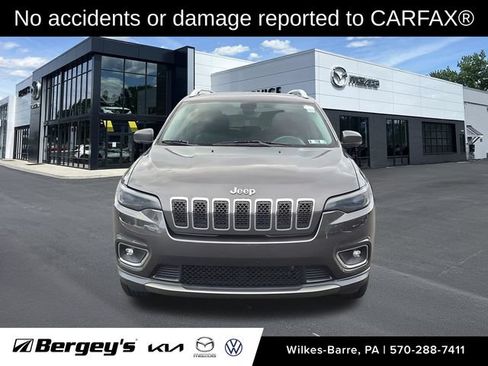 Used 2019 Jeep Cherokee Limited AWD/4WD image 2