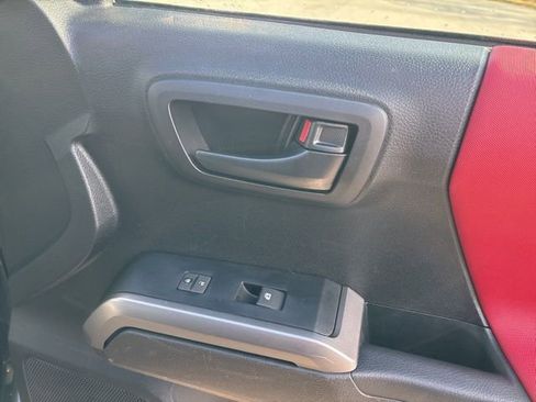 Certified 2023 Toyota Tacoma SR5 w/ SX Package image 10