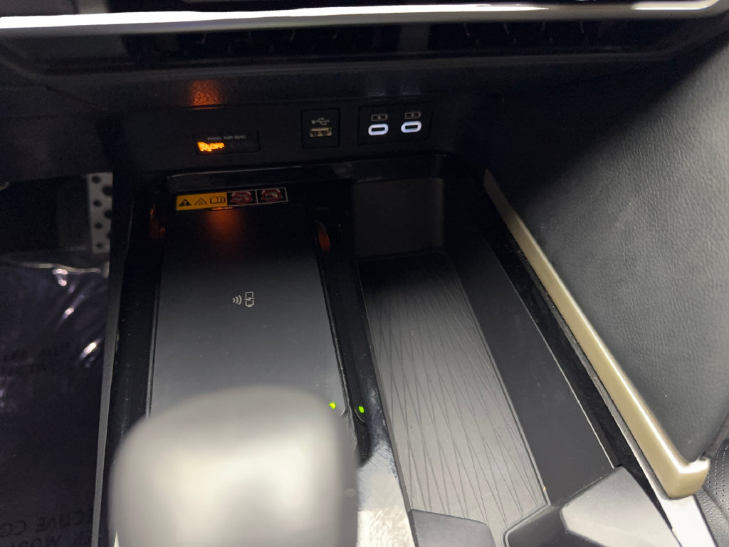 Used 2025 Toyota Camry XSE w/ Premium Package FWD image 69