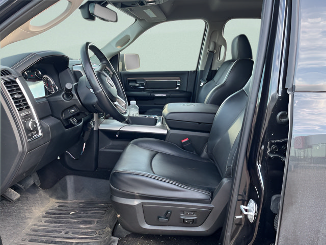 Certified 2017 RAM 1500 Laramie w/ Convenience Group AWD/4WD image 8