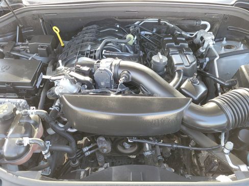 Used 2024 Dodge Durango GT image 32