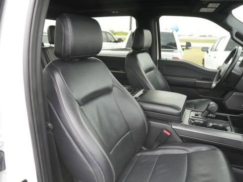 Used 2024 Ford F150 Lariat w/ FX4 Off-Road Package image 20